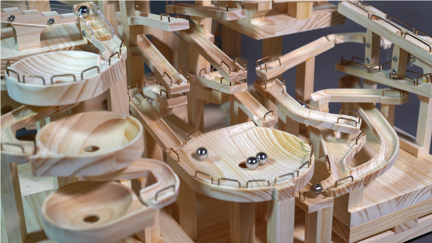 Marble Machine G4 – Huge Gear Lift